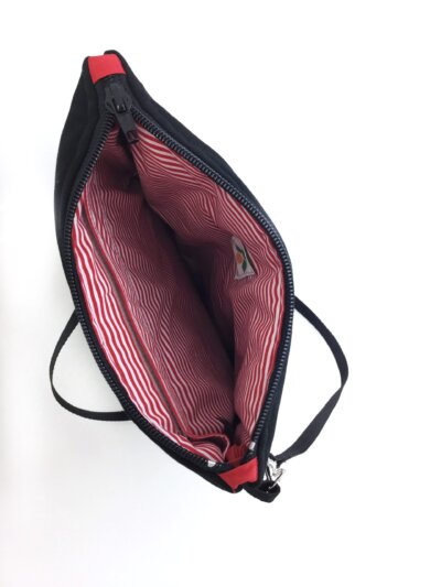 Laukku IPadille/tabletille